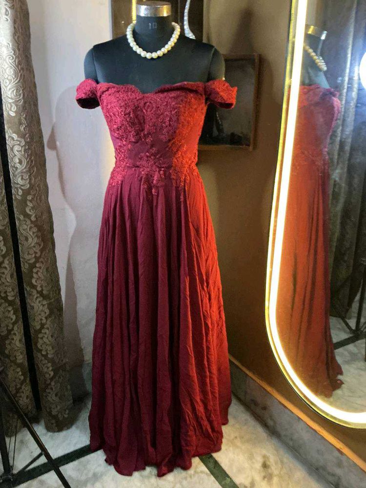 Lace Elegant Maroon Off-Shoulder Maxi Dress
