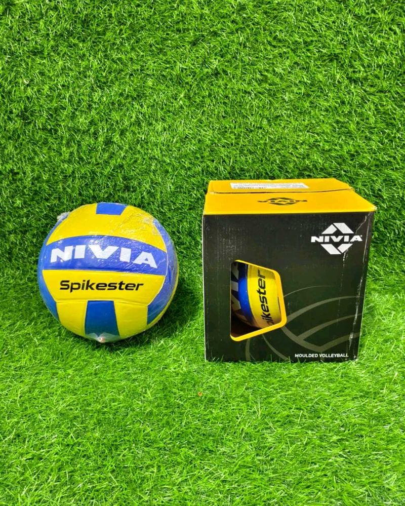 Nivia Spikester Volleyball