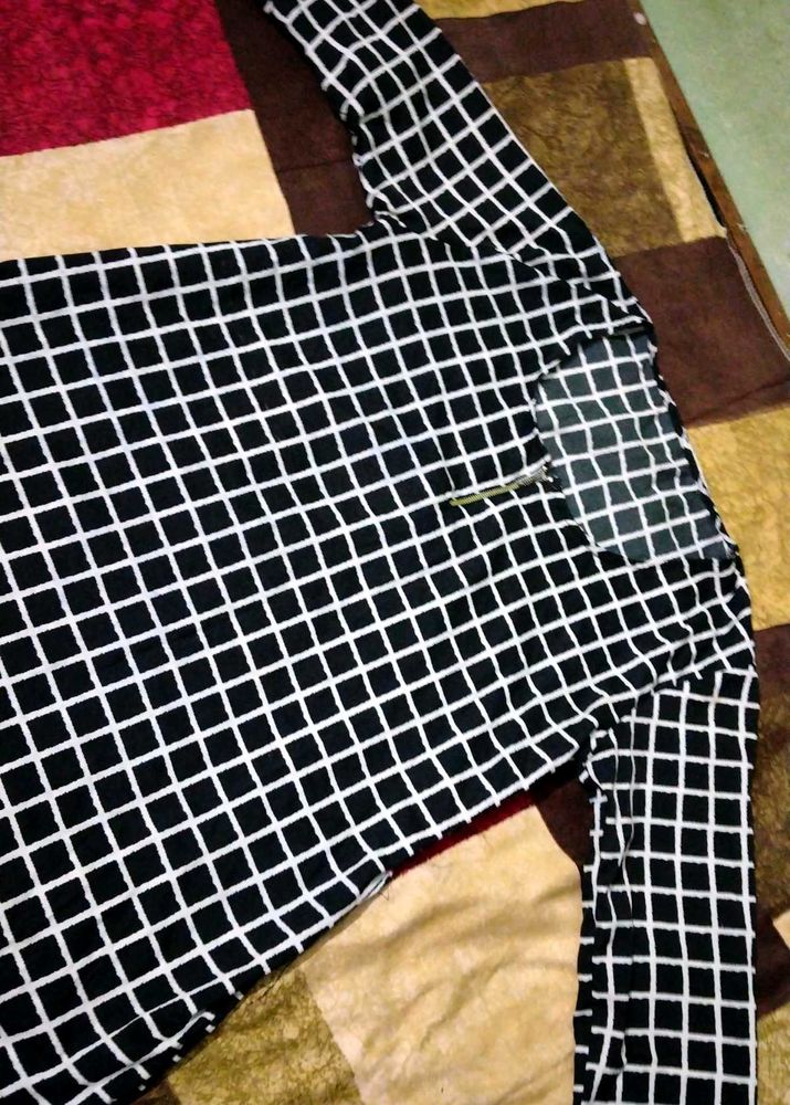 ❤️Casual Black Checked Top For Women I 40bust