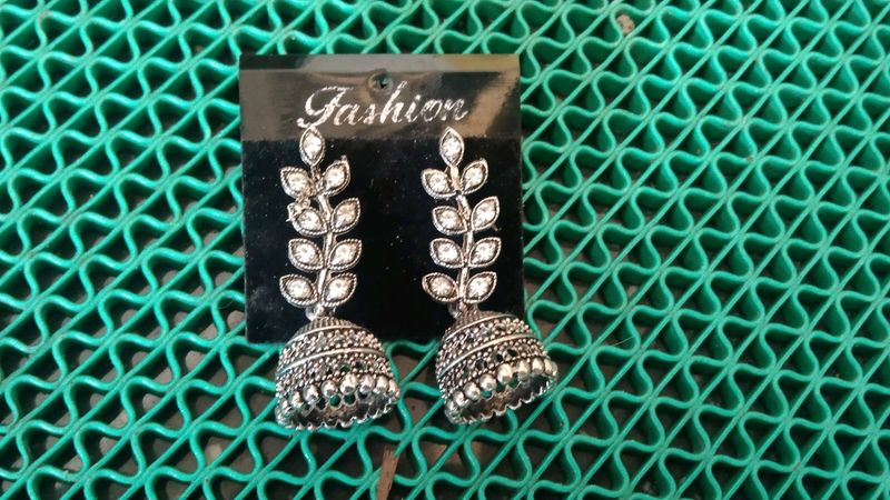 Earrings For Traditional Look