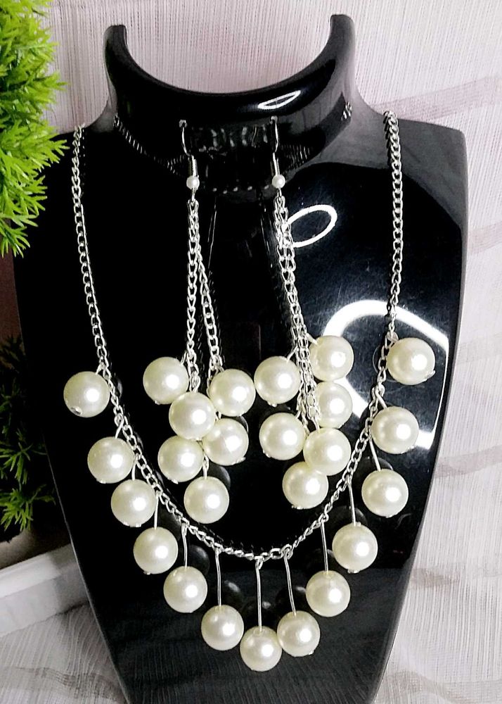 Stylish Pearl Drop Necklace Set with Earrings