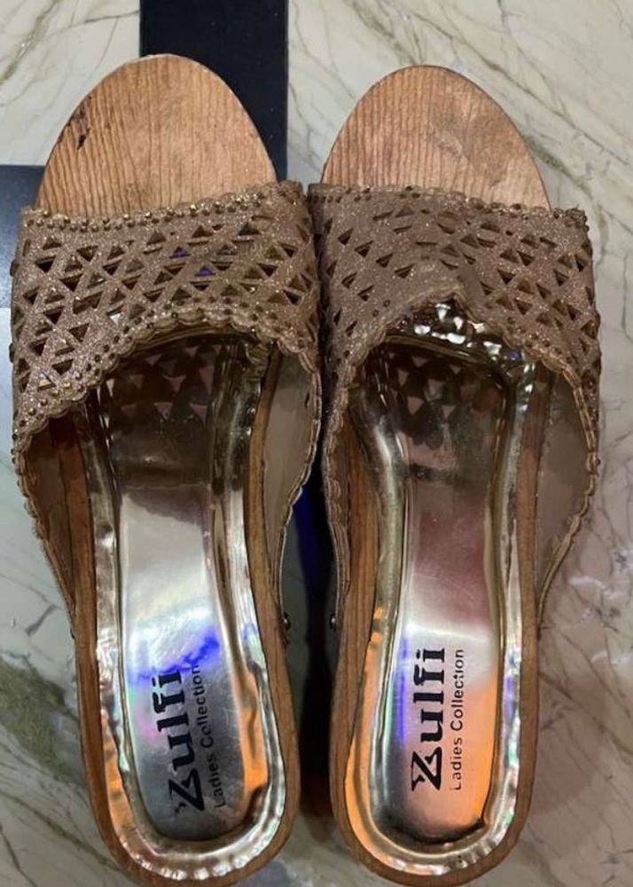 Party Wear Sandals