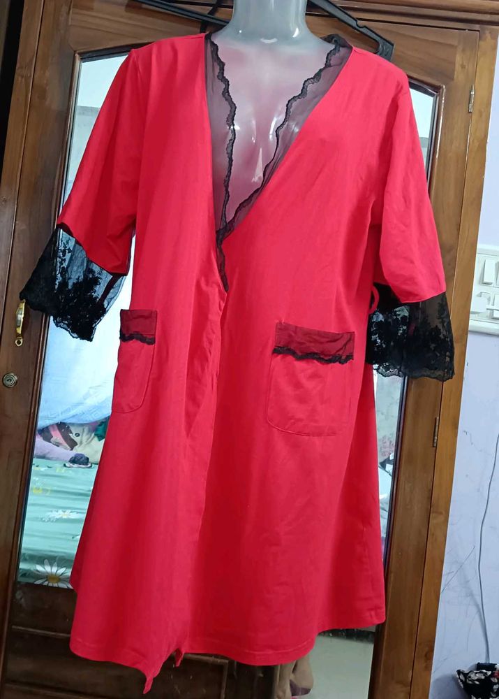 DRESSING GOWN
