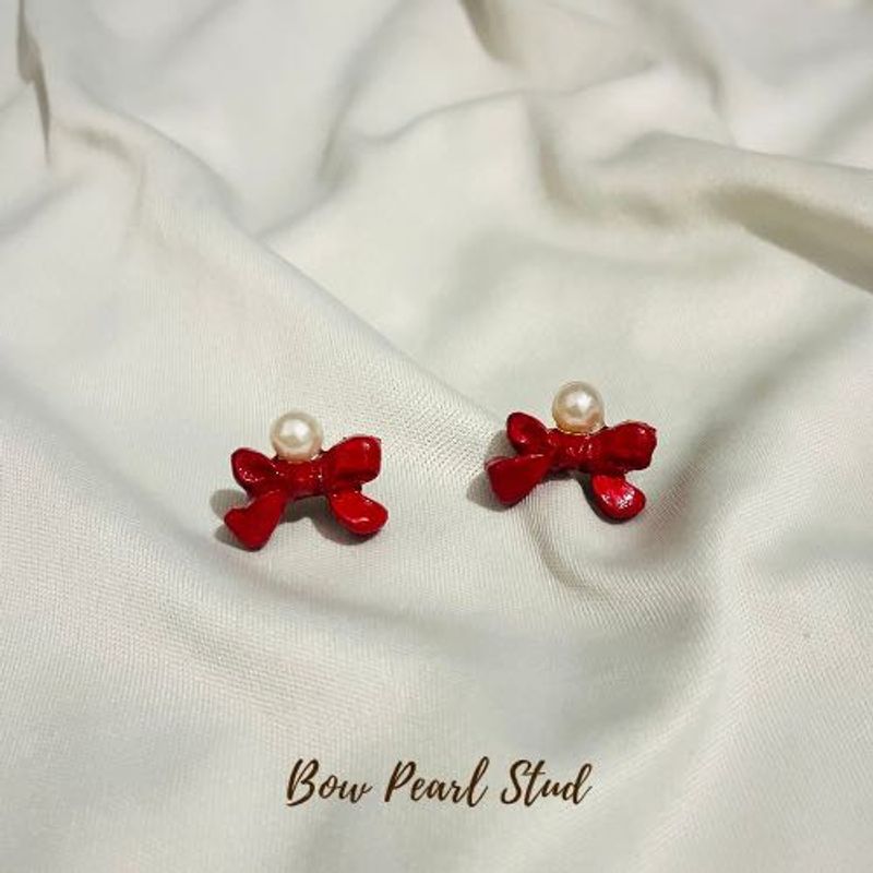 Red Bow Pearl Stud Earrings