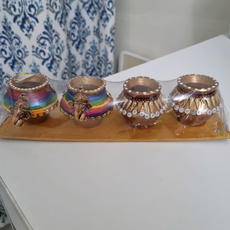 Decorative Matka 4 Pieces For Festive Decoration