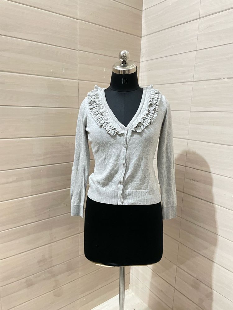 H&amp;M ruffled collar V neck cardigan