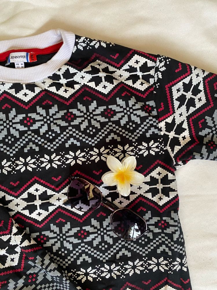 Patterned Top