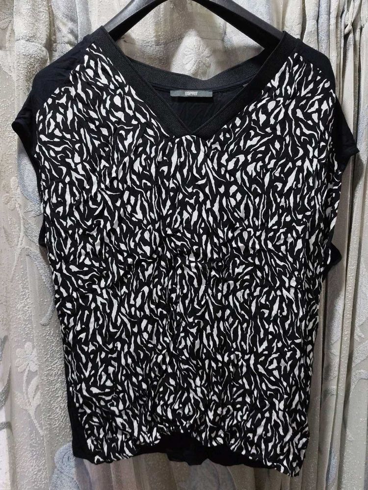 Chic Print Top