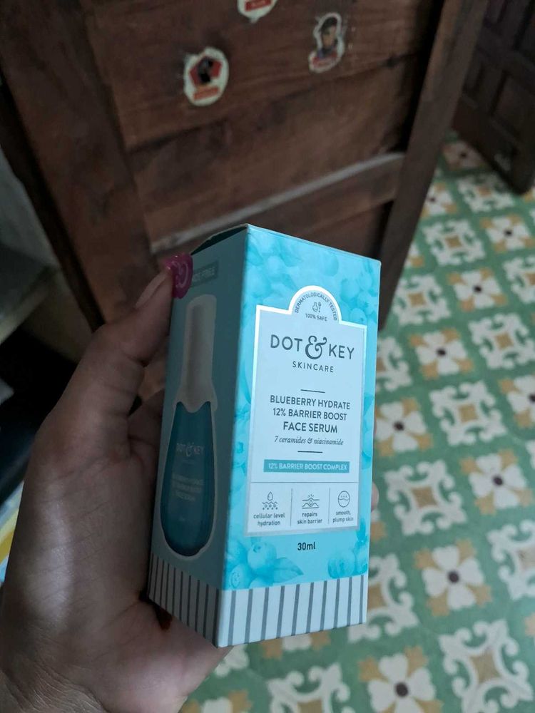 (2)=Dot &amp; Key Face Serum