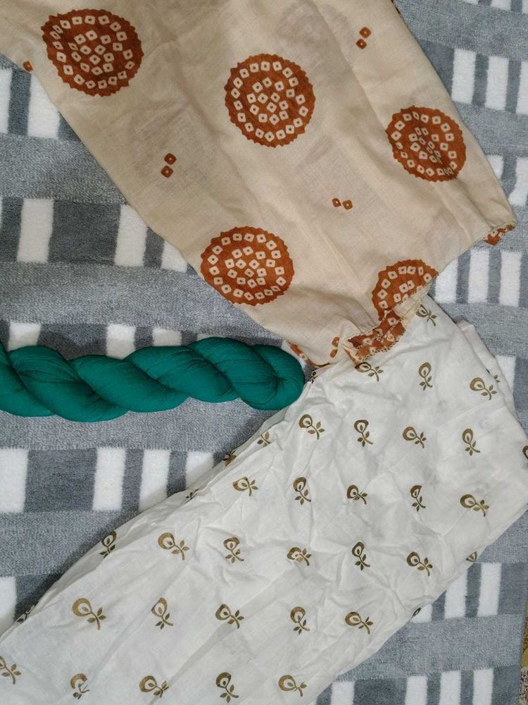 2 Chunni And 1 Dupatta