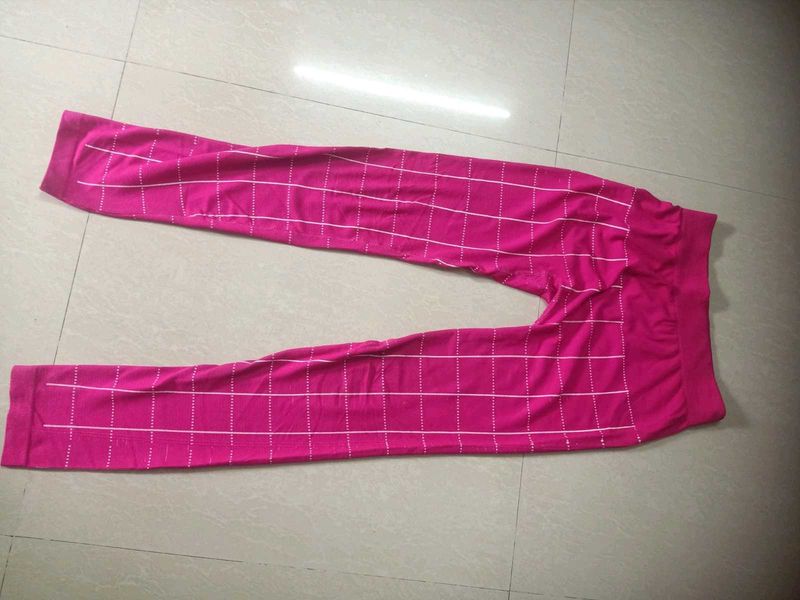 Pink Color Leggings