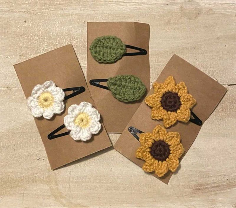 Crochet Hair Clips (6 Pieces)