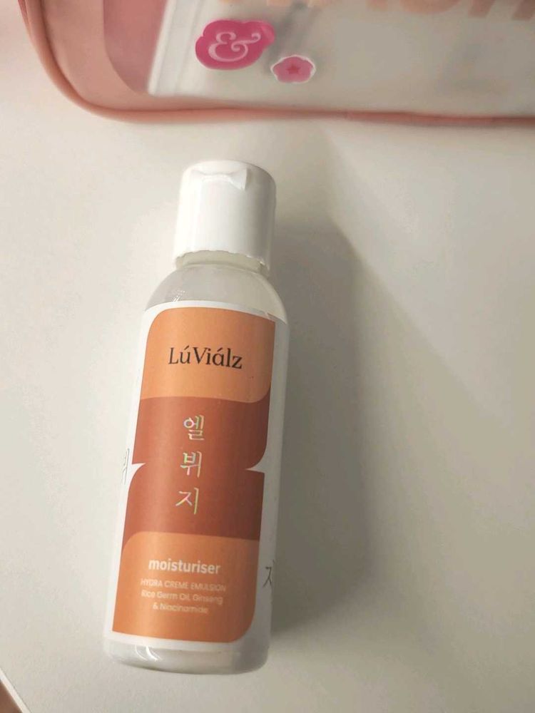 Korean LuVialz Moisturiser