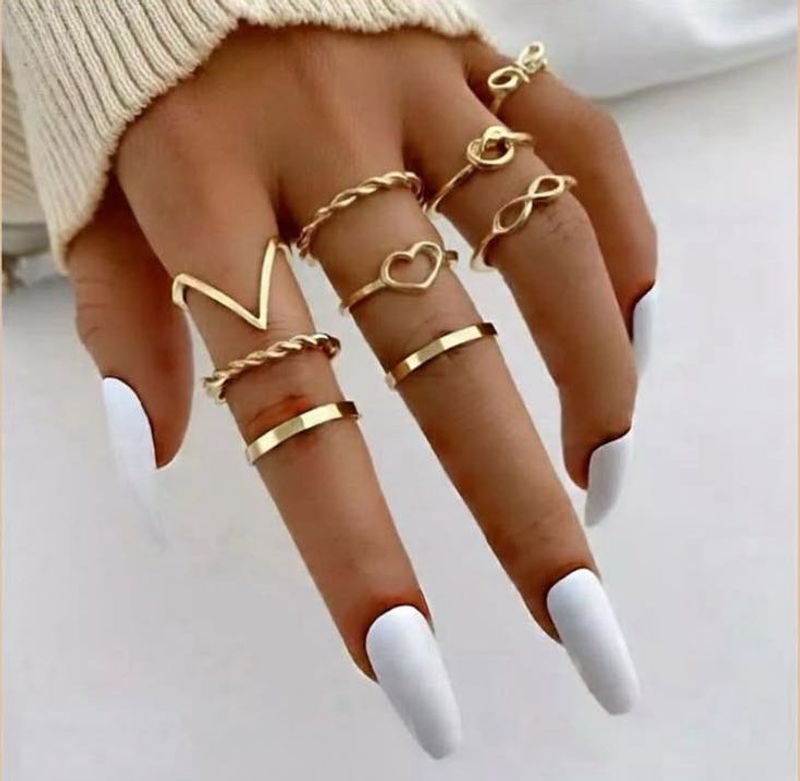 Aura Bands Rings Set