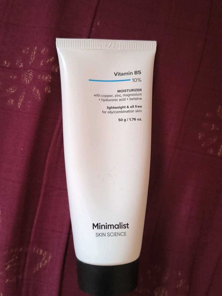 Minimalist Vitamin B5 Moisturizer
