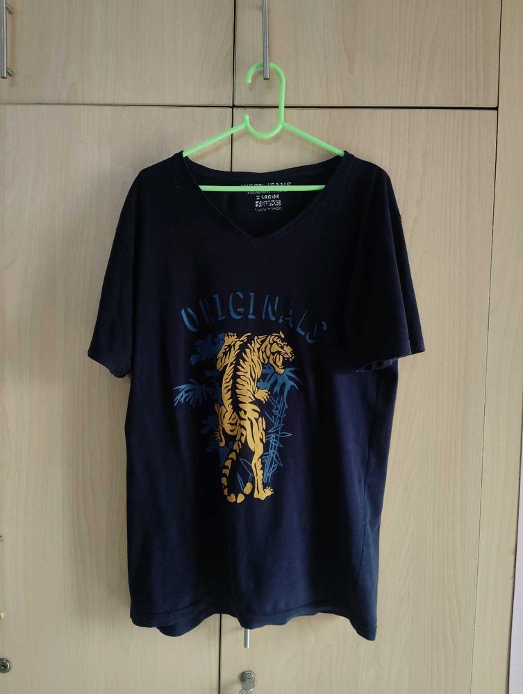 Urban Jeans Tiger Graphic Tee✨