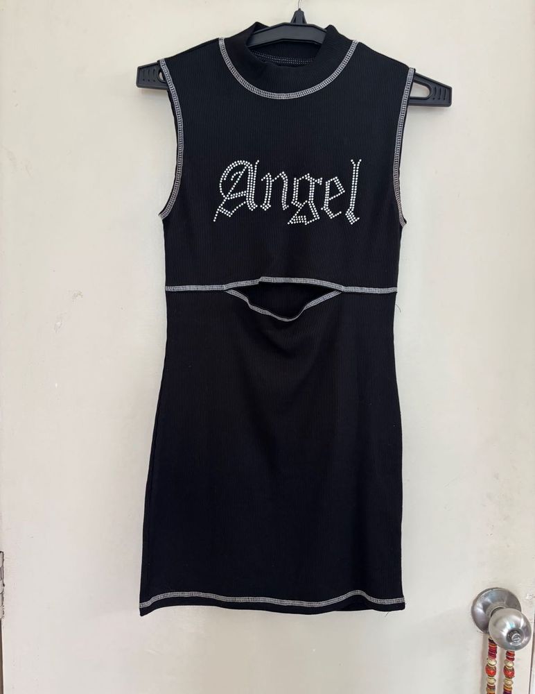 URBANIC ANGEL DRESS