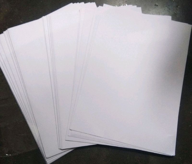 100 Plain White A4 Size Sheets Packed