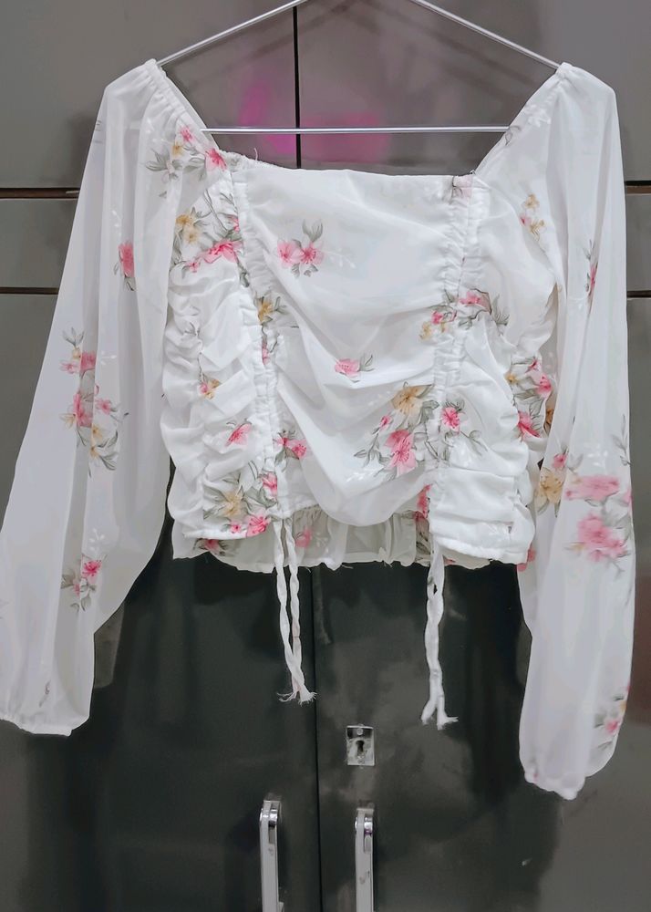 Crop Top , Beautiful Pink Flower Design 🌺, Front