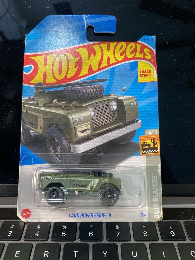 Hot Wheels Land Rover Series II 2023