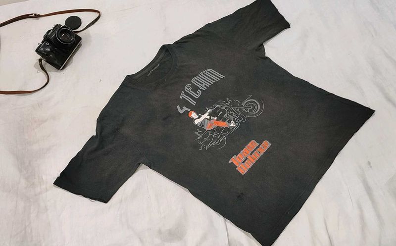 Unisex Black T-shirts