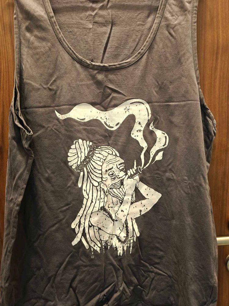 Graphic Tank Top - Unique Design