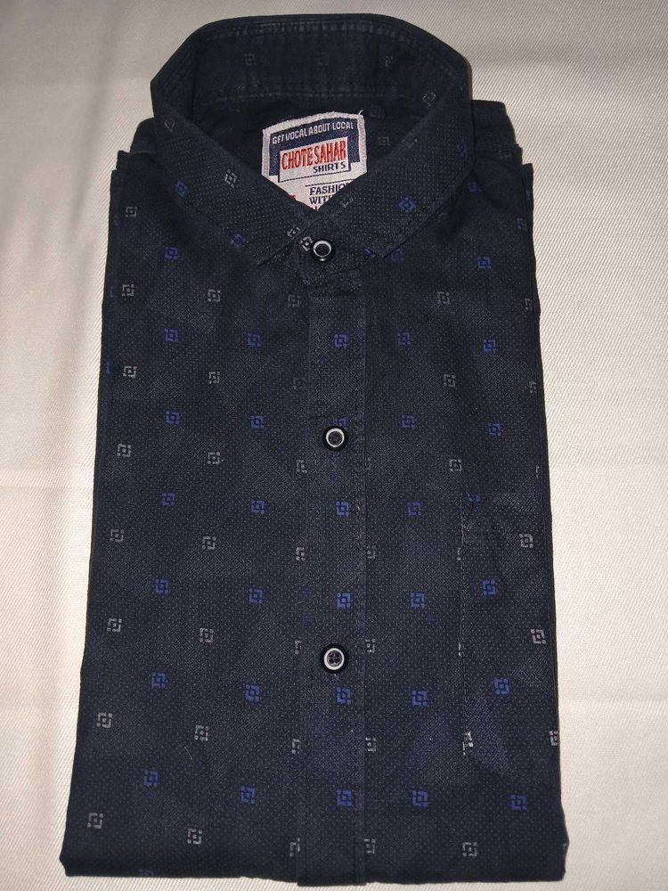 Mens Navy Blue Printed Casual Shirt.
