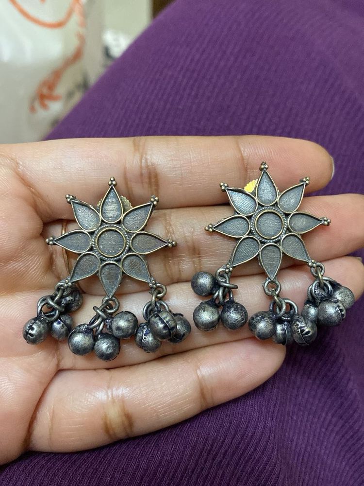 Black Metal Ghungroo Studs