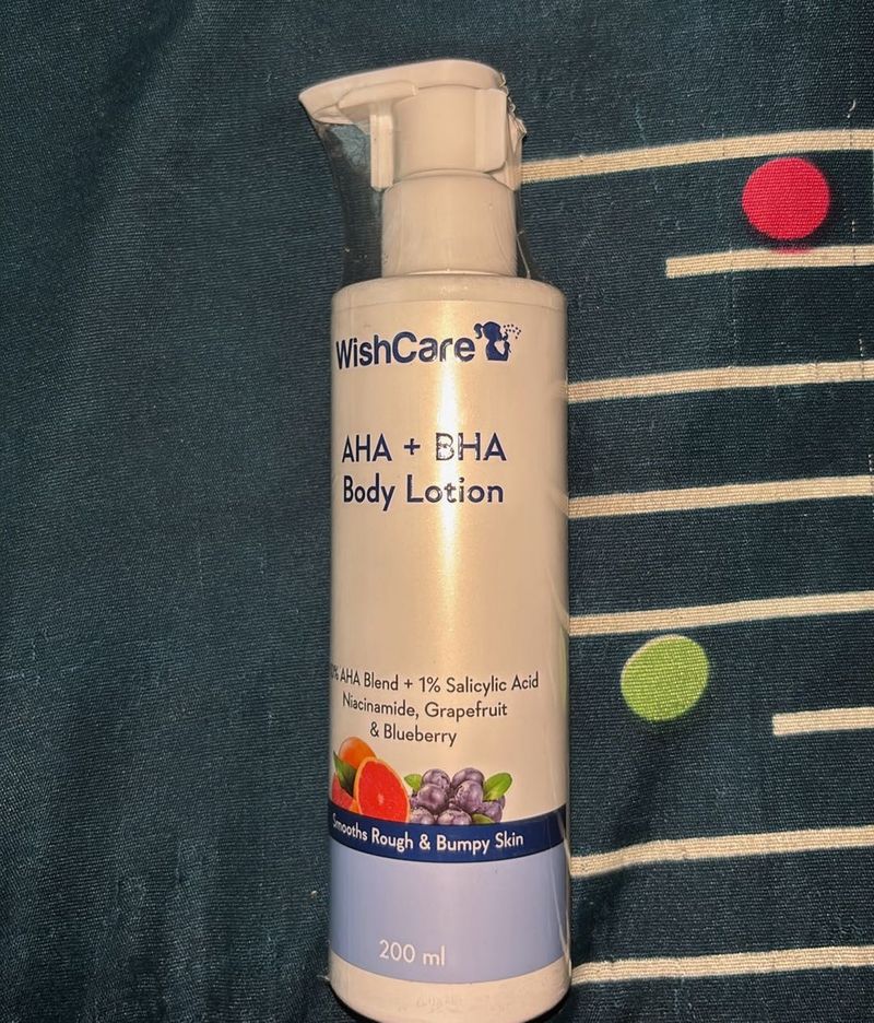 WishCare AHA + BHA Body Lotion