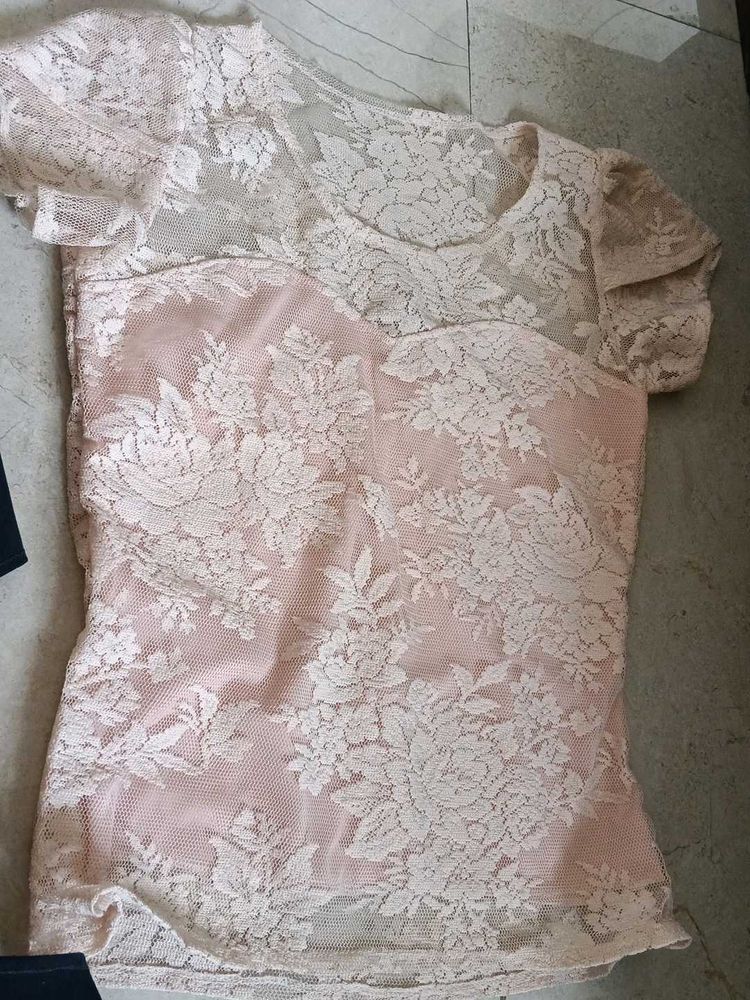 Peach Net Top 32 Bust