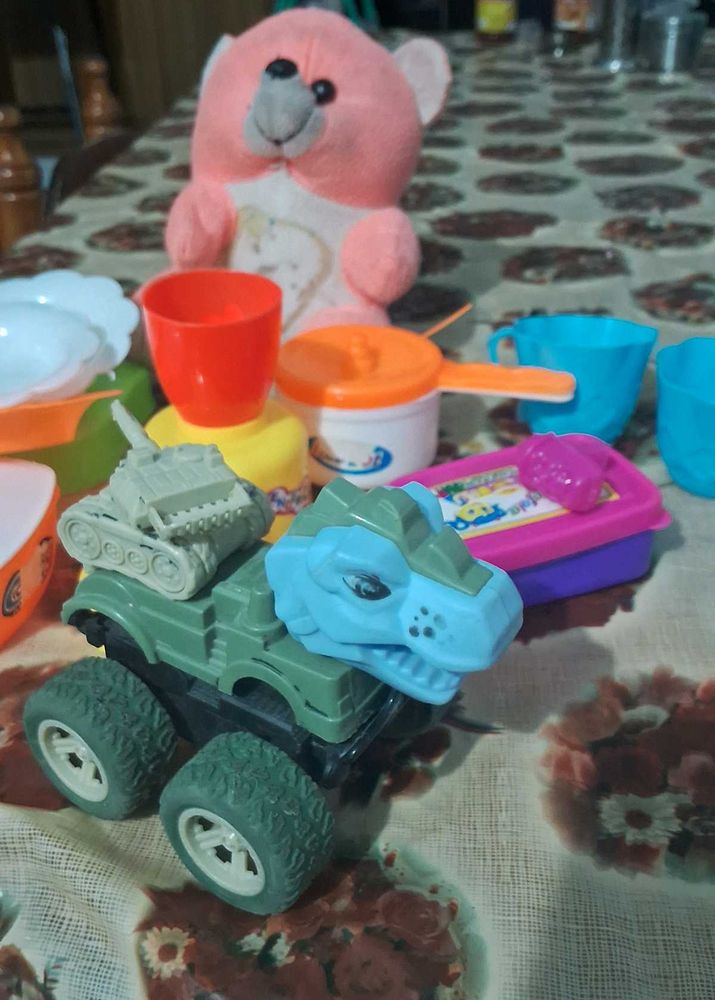 12  Kids&#39; Toys - Pretend Play Set