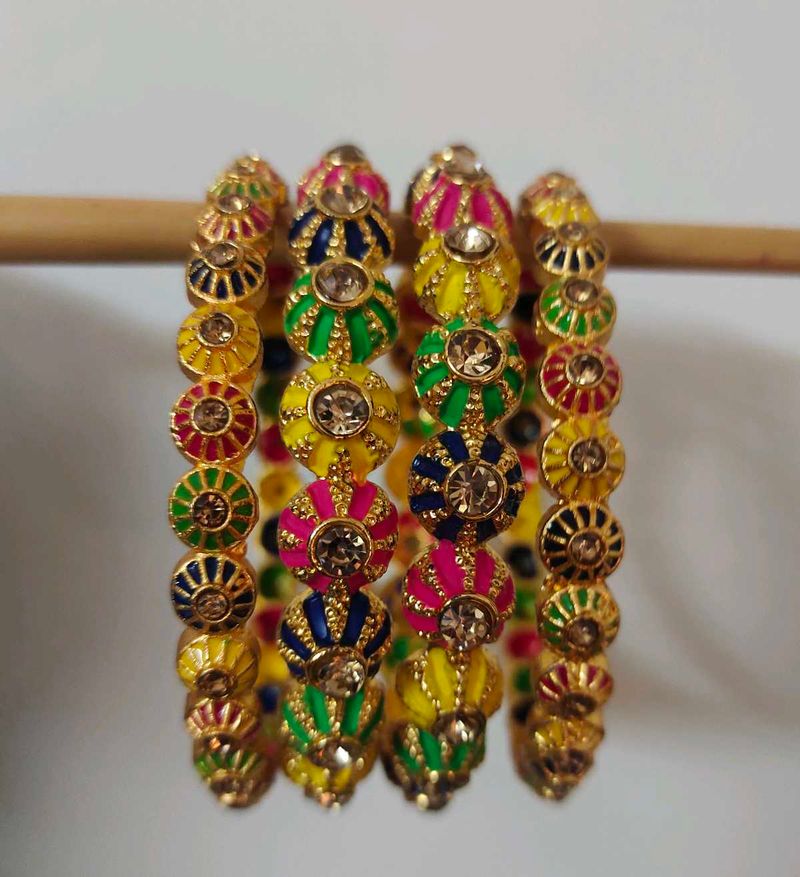 Colour Full Bangle Set Of 4