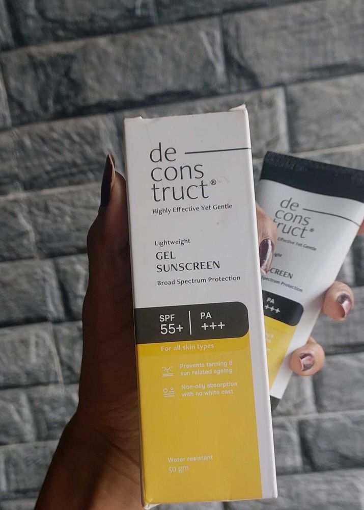 Deconstruct  Gel Sunscreen Spf 55+ Pa+++