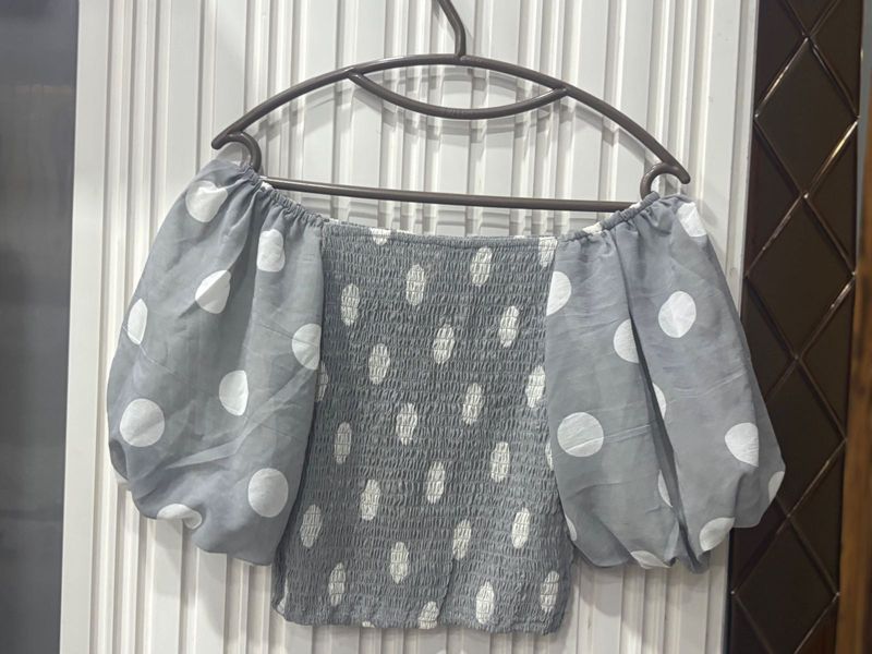 Polka Dot Puff Sleeve Top