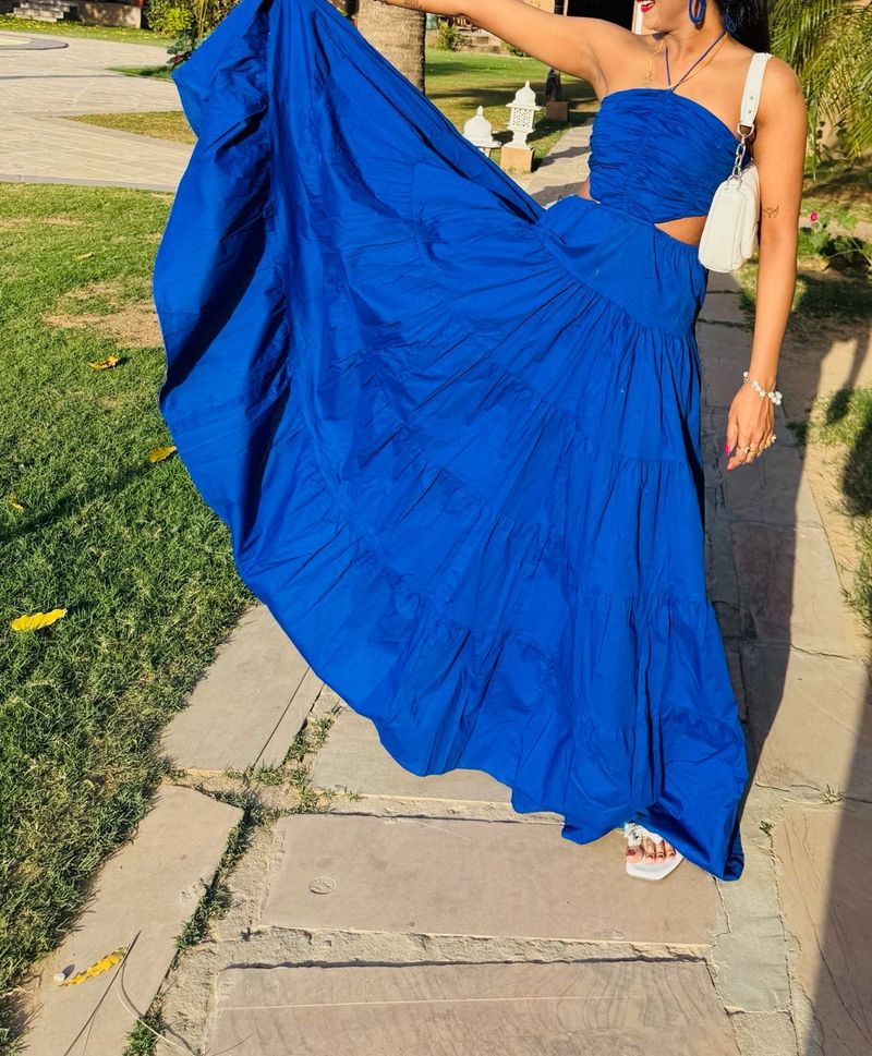 Gown