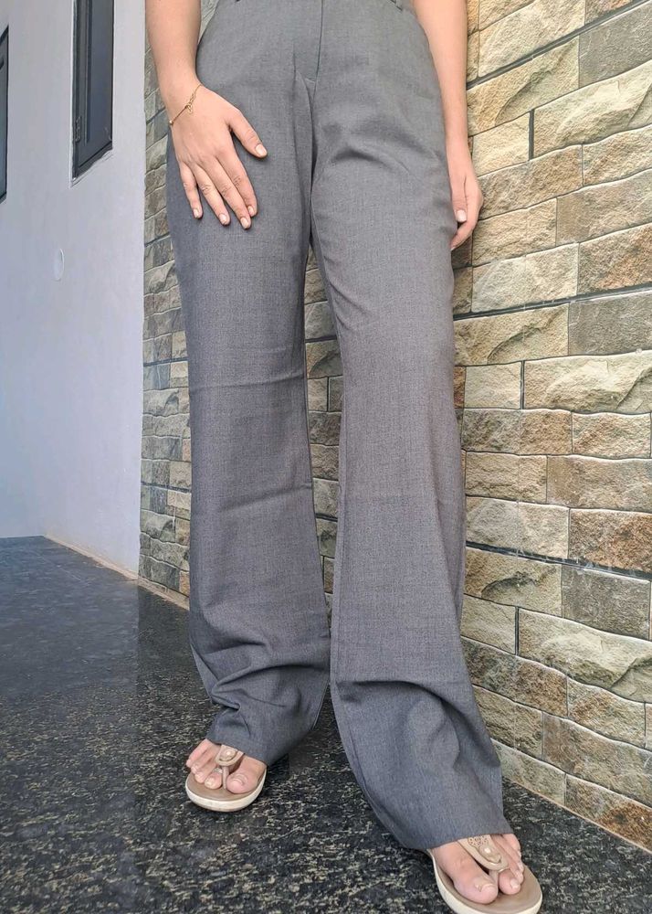 Grey Flared Pants - 23