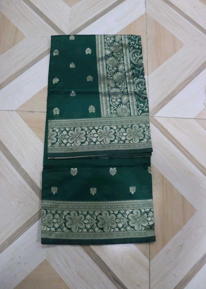 Elegant Green Saree