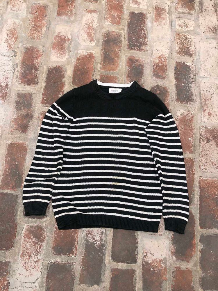 Korean Actor Sweater