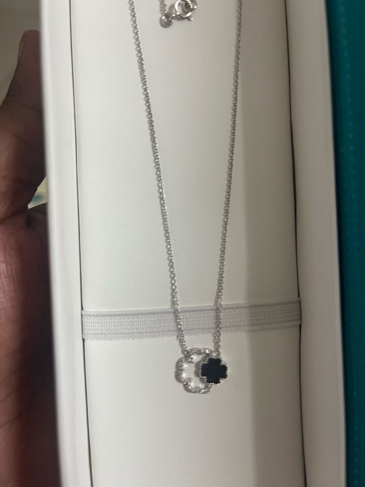 Authentic White 14K Gold Clover Pendant Necklace