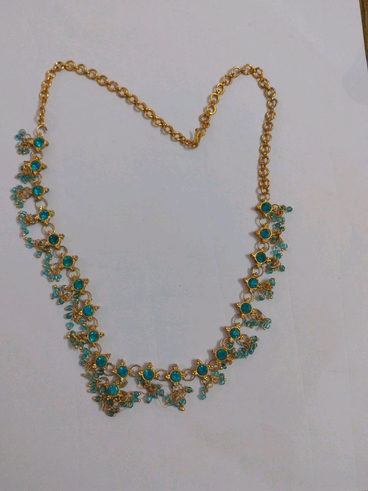 Hand Made Neck Lace Type Jewells