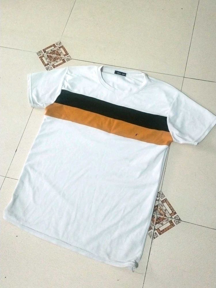 Men&#39;s Stylish T- Shirt
