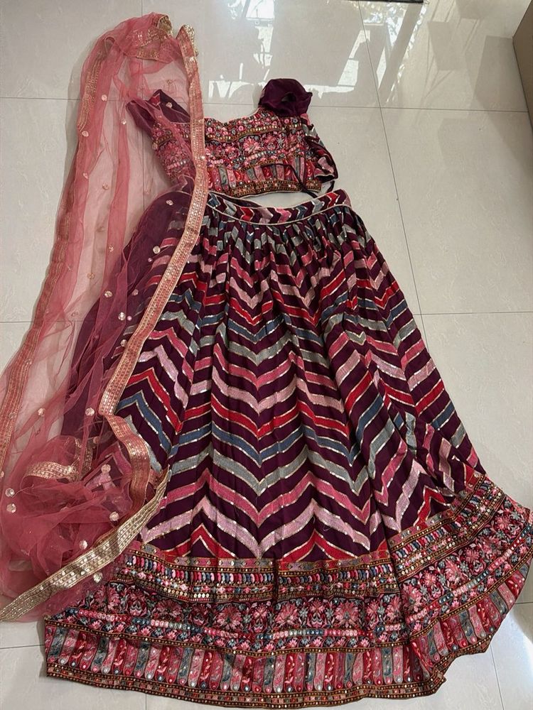 Stylish Lehenga Choli Set