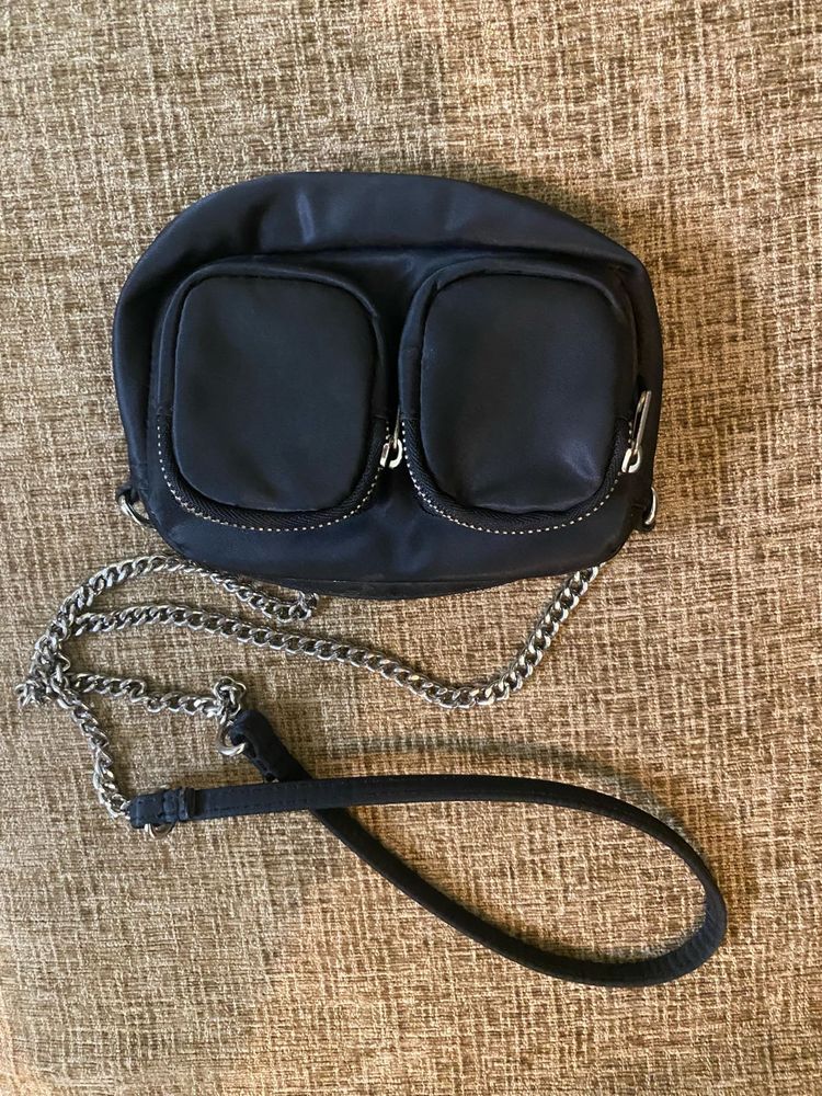 Y2K Black Chain Crossbody Bag