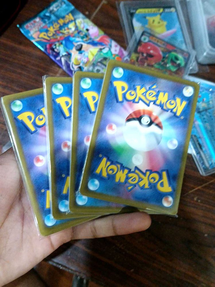 Common Cards With Chances Of Getting Holo.