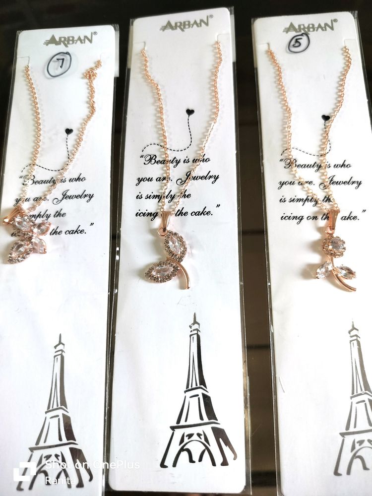 Beautiful pendant set of 5