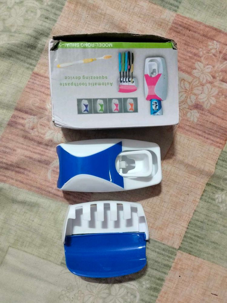 Tooth Paste Dispenser