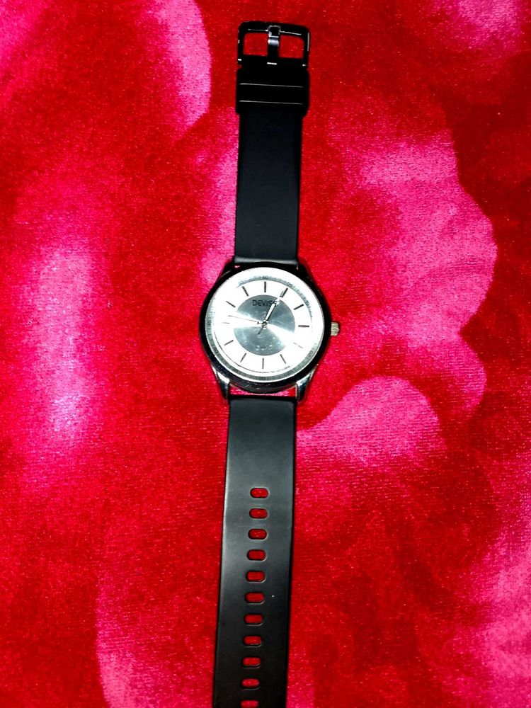 Sleek Black Wristwatch