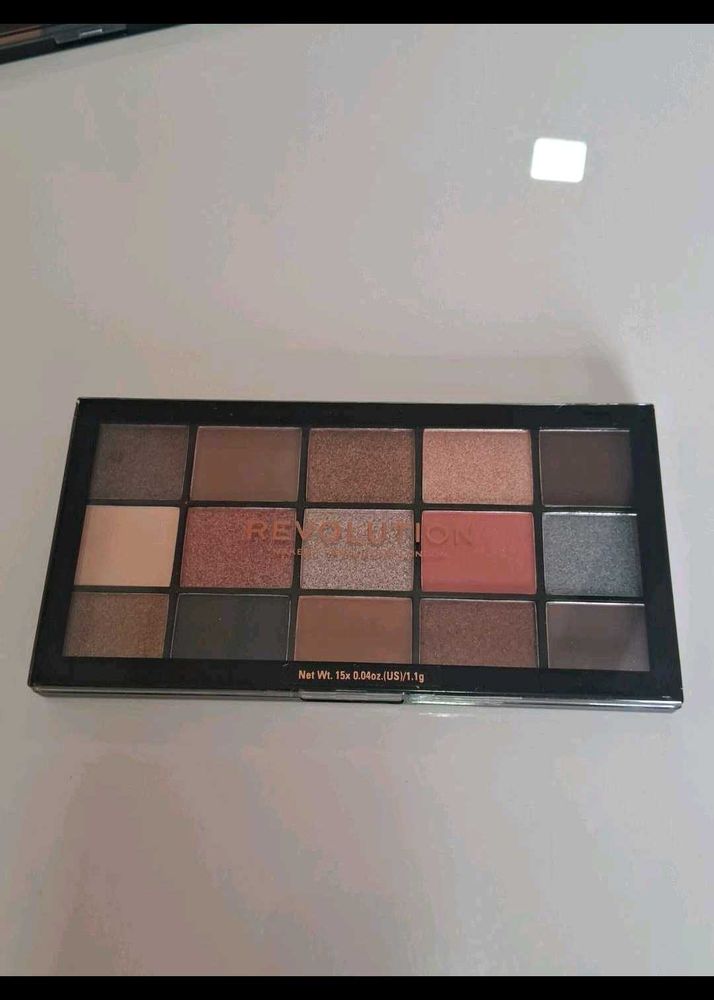 Revolution Eyeshadow Palette