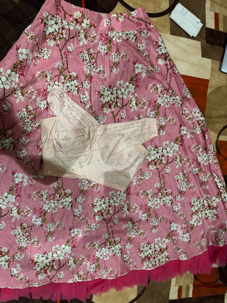 trendy Crop Top Skirt For Festive Season