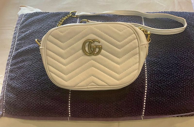 Gucci Marmont Sling Bag